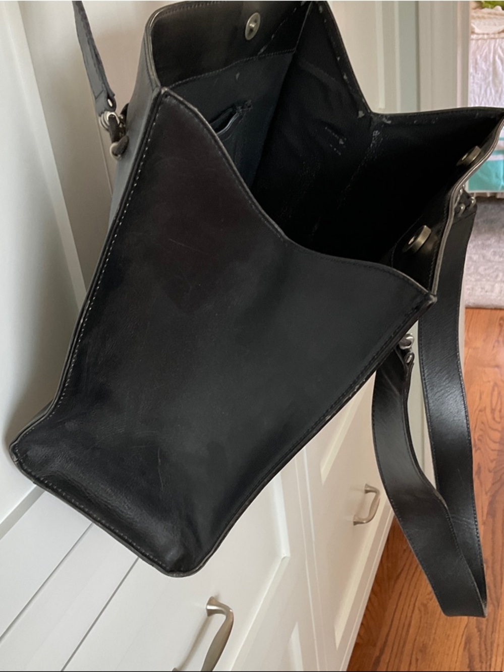 State of Claude Montana Black Leather Tote Bag - Picture 10 of 15